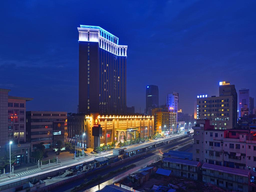 Dongguan Huilihua Hotel Екстериор снимка